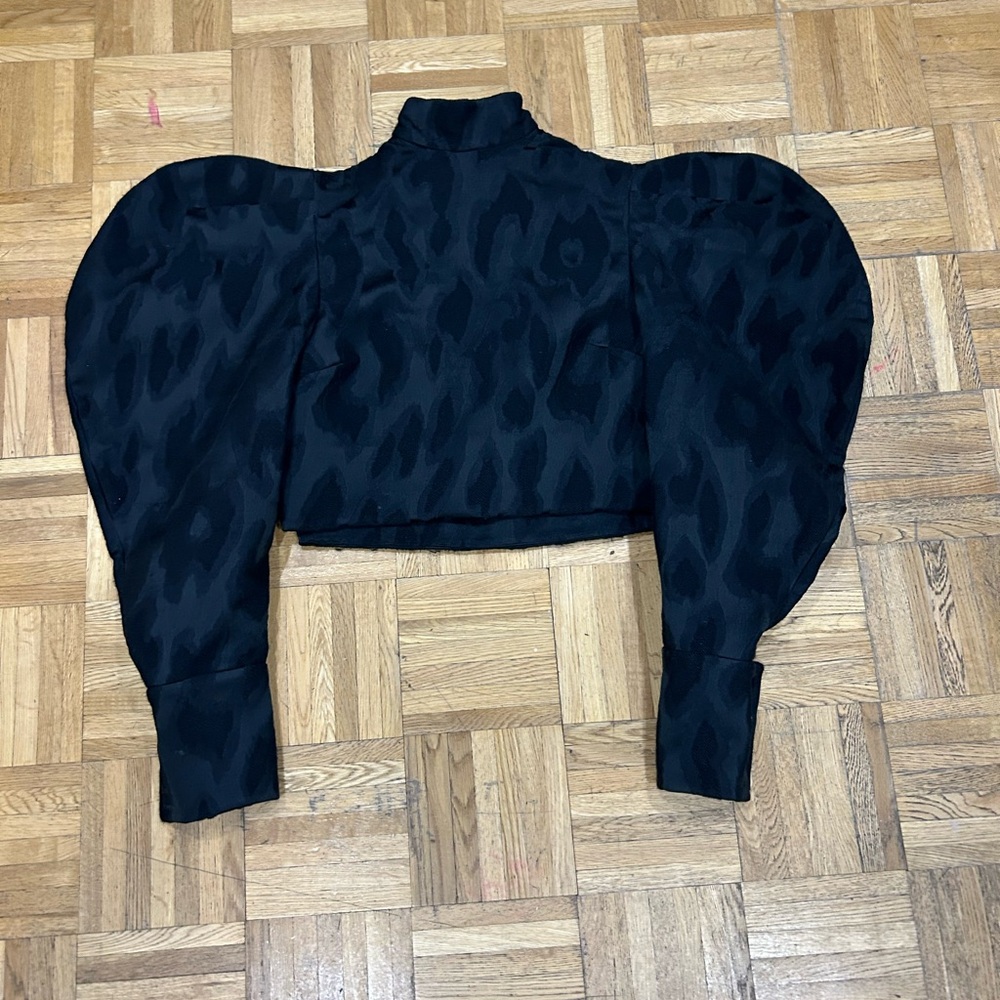 Ellery top size 4